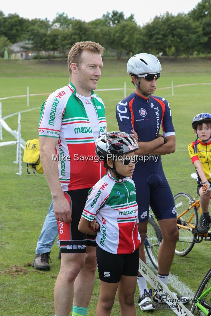 20170806-0007.jpg - Medway Velo Grass Track Event 06-Aug-2017.