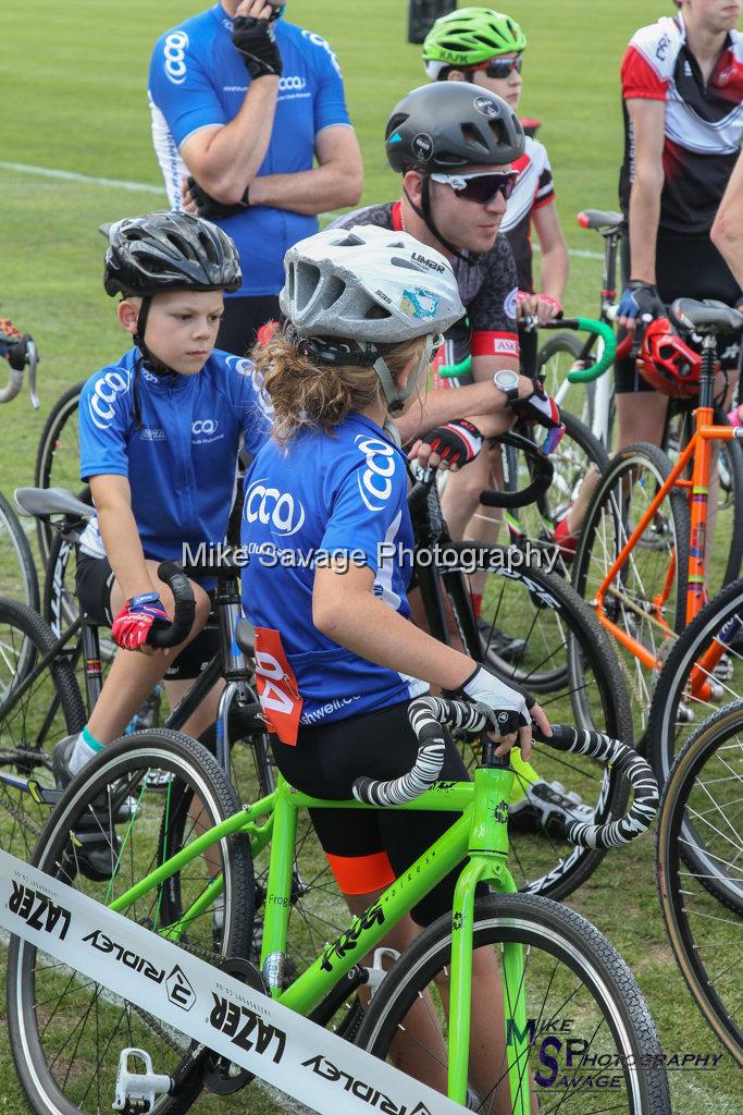 20170806-0010.jpg - Medway Velo Grass Track Event 06-Aug-2017.
