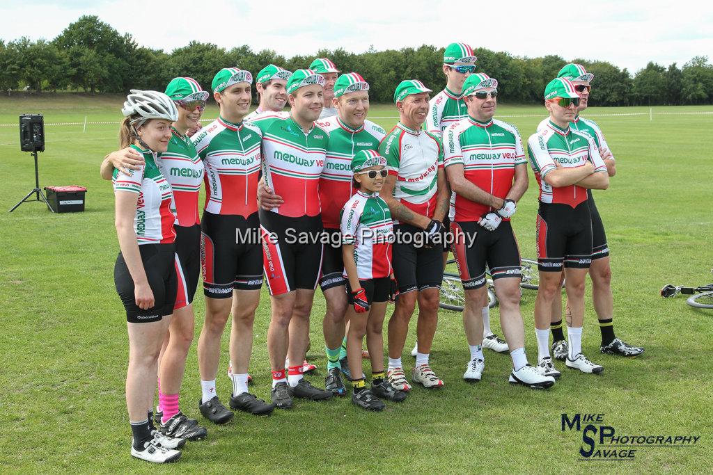 20170806-0018.jpg - Medway Velo Grass Track Event 06-Aug-2017.
