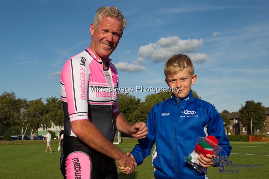 20170806-3695.jpg - Medway Velo Grass Track Event 06-Aug-2017.
