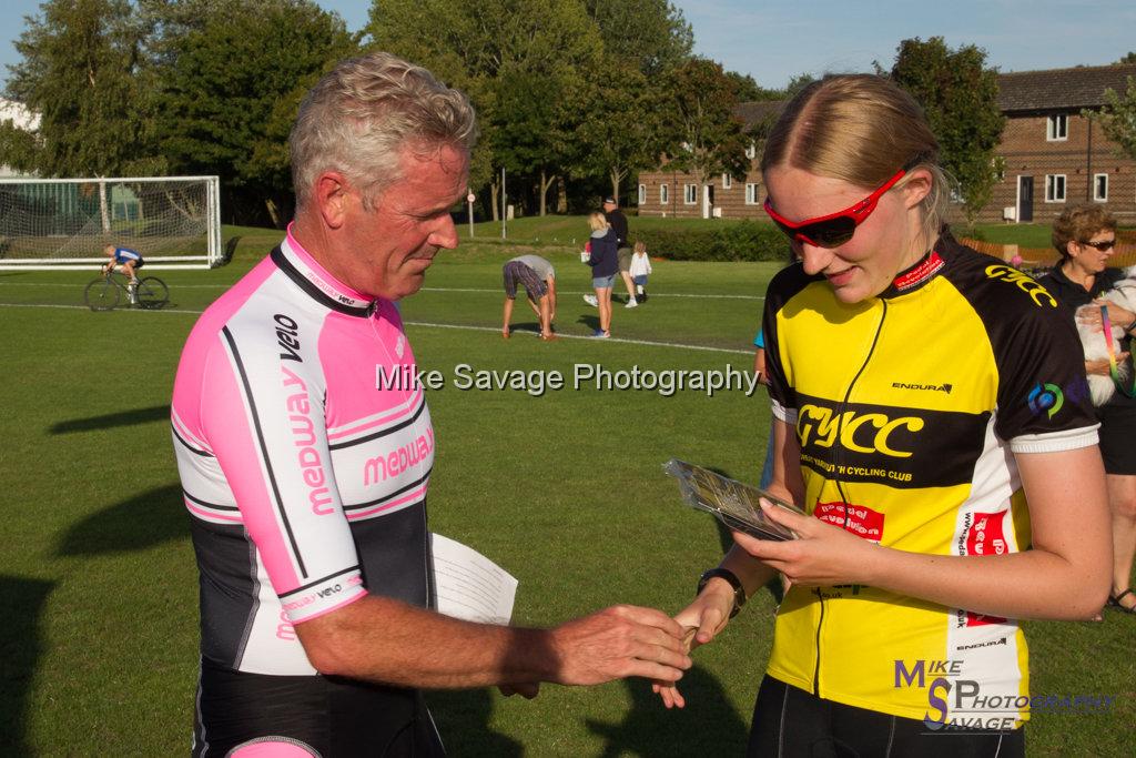 20170806-3773.jpg - Medway Velo Grass Track Event 06-Aug-2017.
