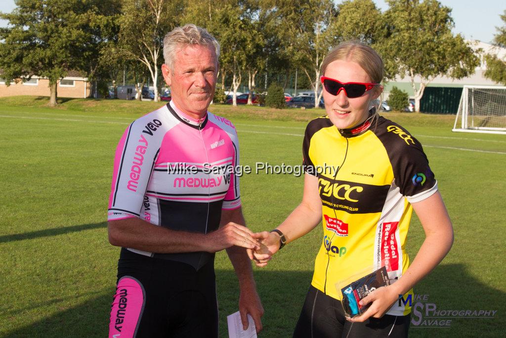 20170806-3813.jpg - Medway Velo Grass Track Event 06-Aug-2017.