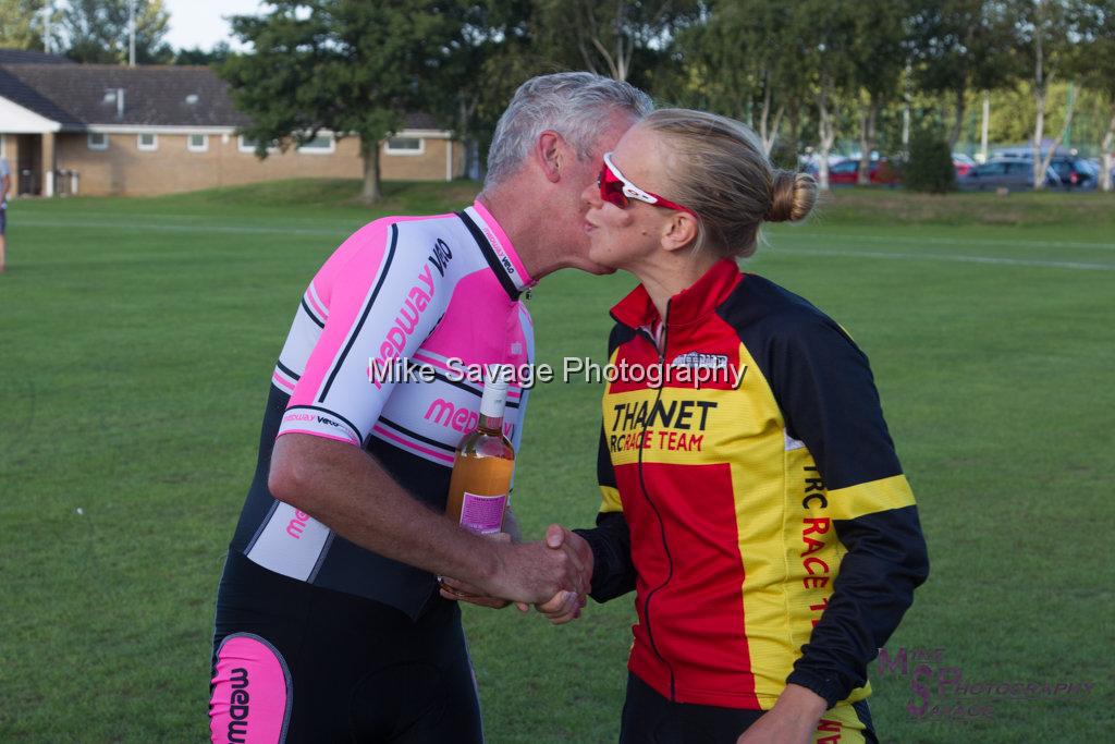 20170806-3820.jpg - Medway Velo Grass Track Event 06-Aug-2017.