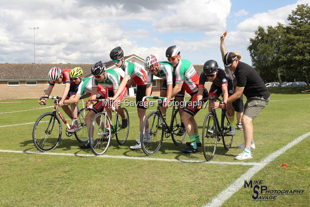 20170806-0679.jpg - Medway Velo Grass Track Event 06-Aug-2017.