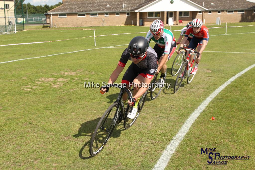 20170806-0696.jpg - Medway Velo Grass Track Event 06-Aug-2017.