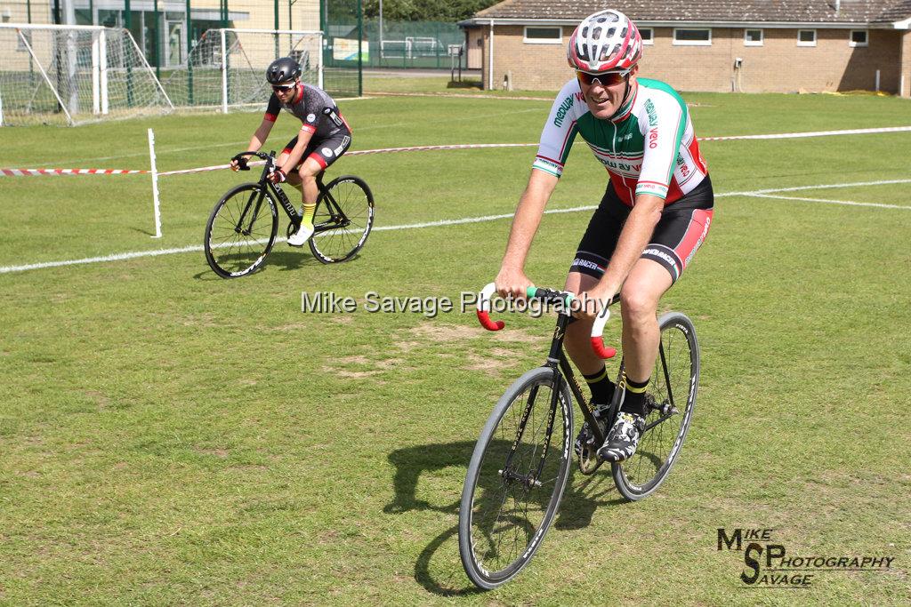 20170806-0712.jpg - Medway Velo Grass Track Event 06-Aug-2017.