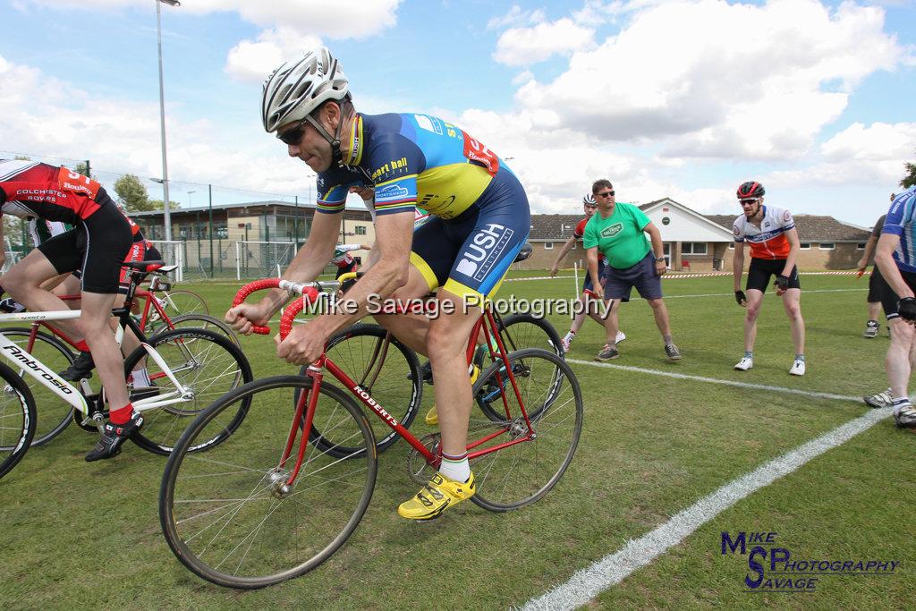 20170806-0725.jpg - Medway Velo Grass Track Event 06-Aug-2017.