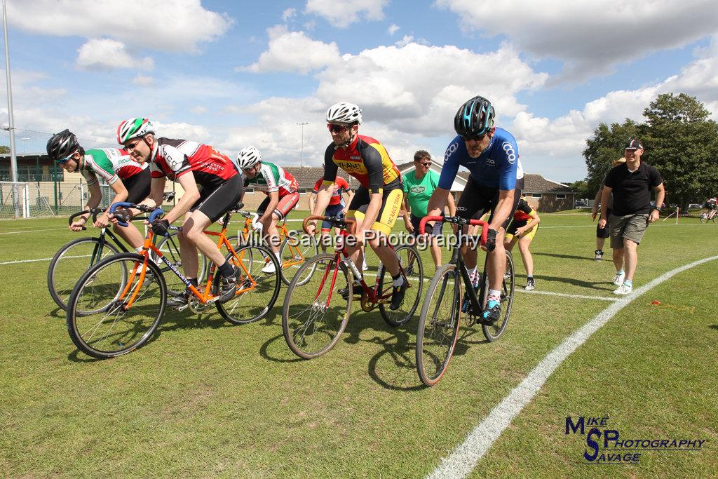 20170806-0768.jpg - Medway Velo Grass Track Event 06-Aug-2017.