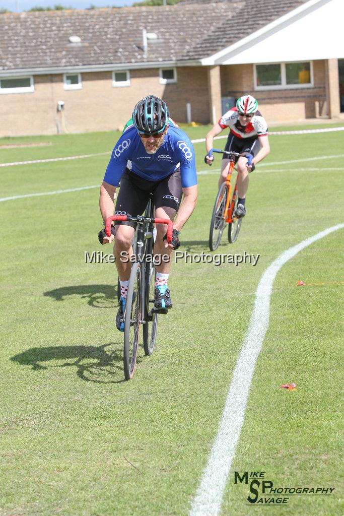 20170806-0790.jpg - Medway Velo Grass Track Event 06-Aug-2017.
