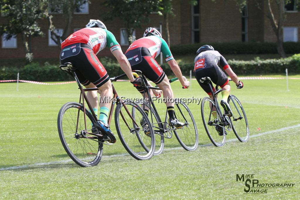20170806-1145.jpg - Medway Velo Grass Track Event 06-Aug-2017.