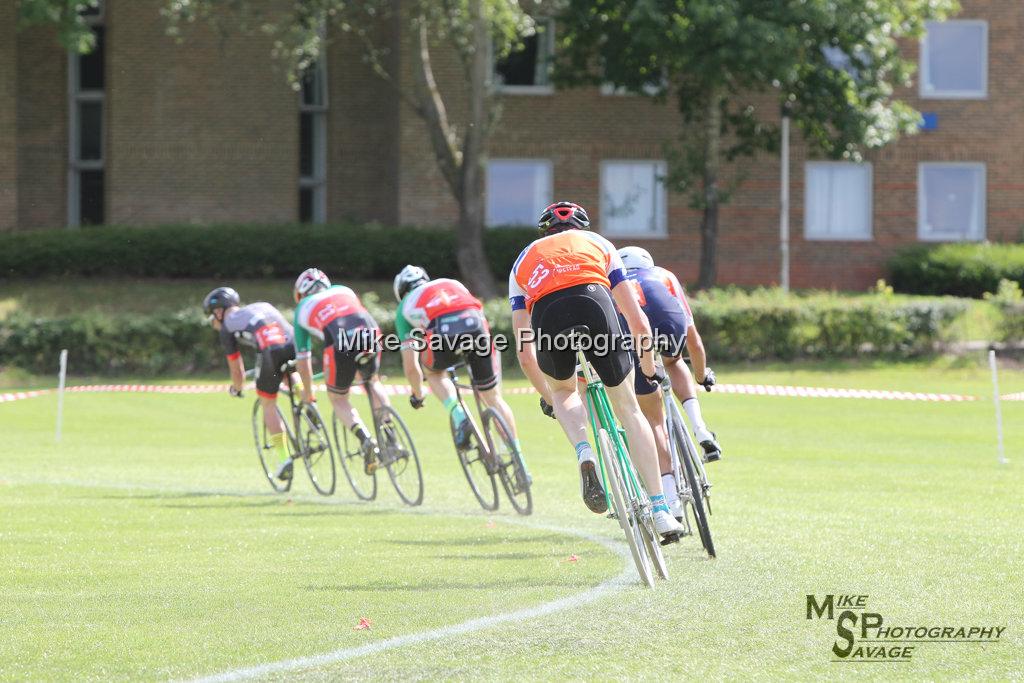 20170806-1152.jpg - Medway Velo Grass Track Event 06-Aug-2017.