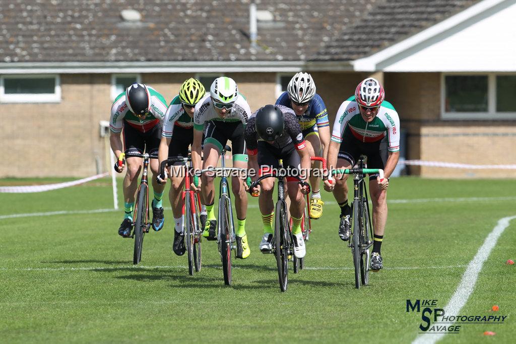 20170806-1495.jpg - Medway Velo Grass Track Event 06-Aug-2017.