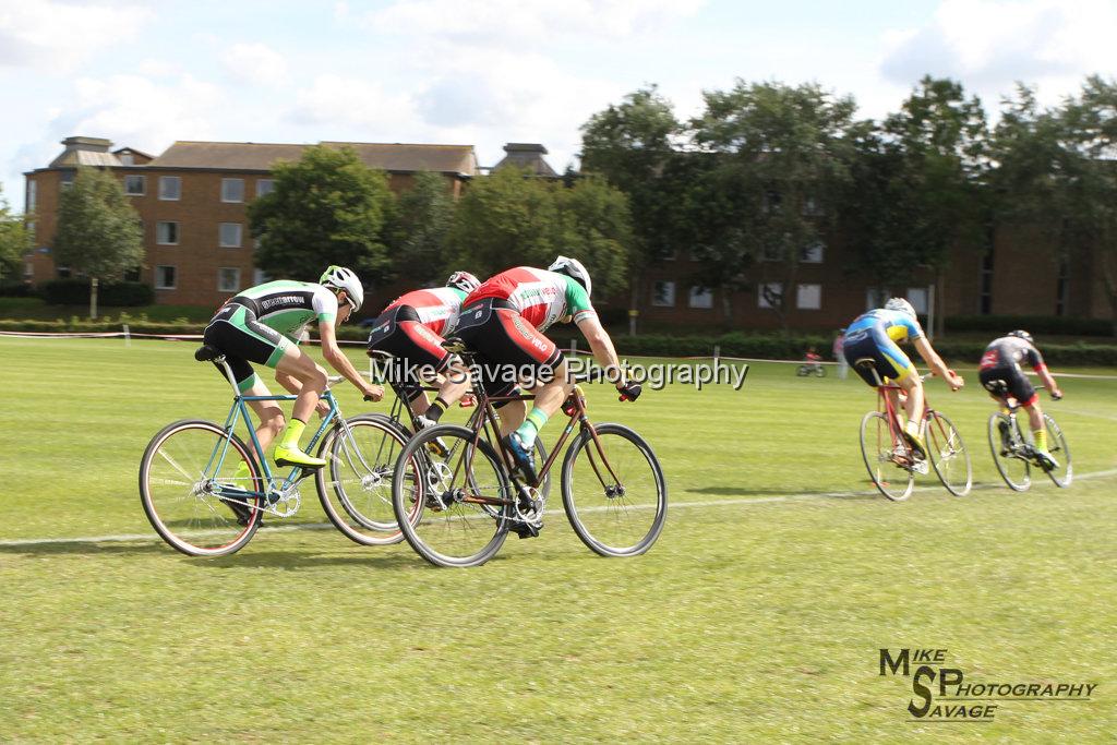 20170806-1554.jpg - Medway Velo Grass Track Event 06-Aug-2017.