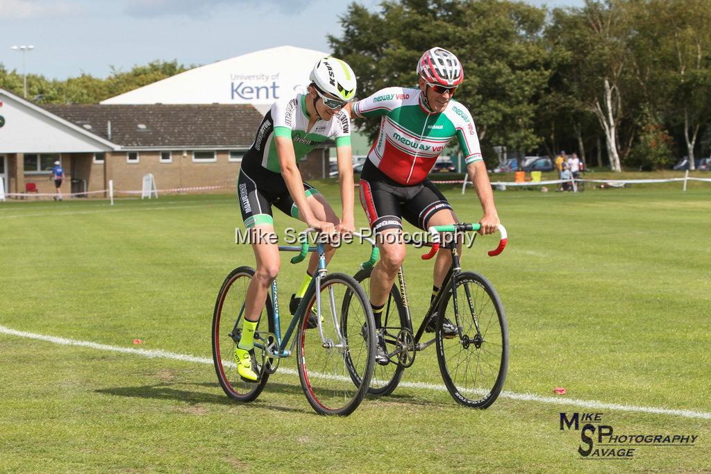 20170806-1566.jpg - Medway Velo Grass Track Event 06-Aug-2017.