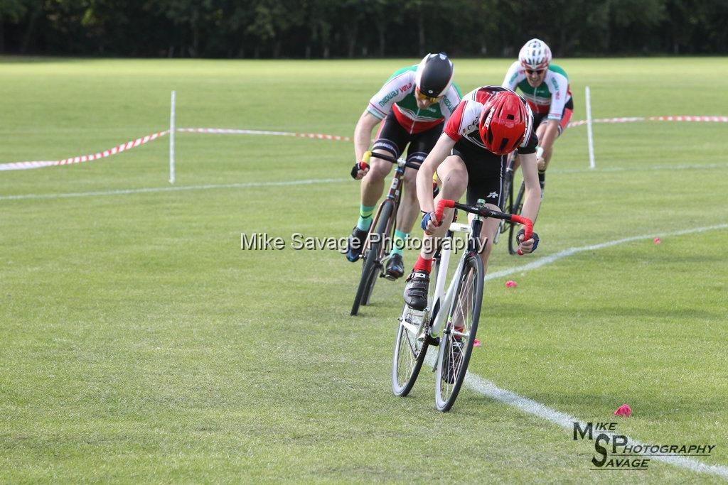 20170806-1606.jpg - Medway Velo Grass Track Event 06-Aug-2017.
