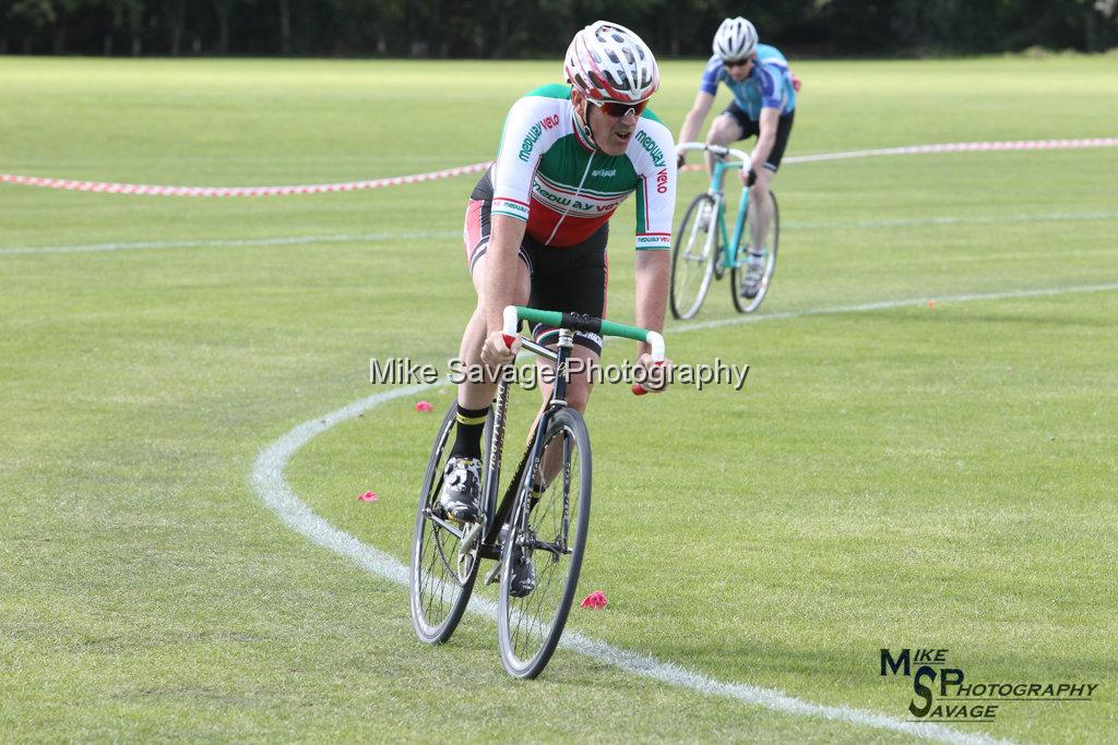 20170806-1612.jpg - Medway Velo Grass Track Event 06-Aug-2017.