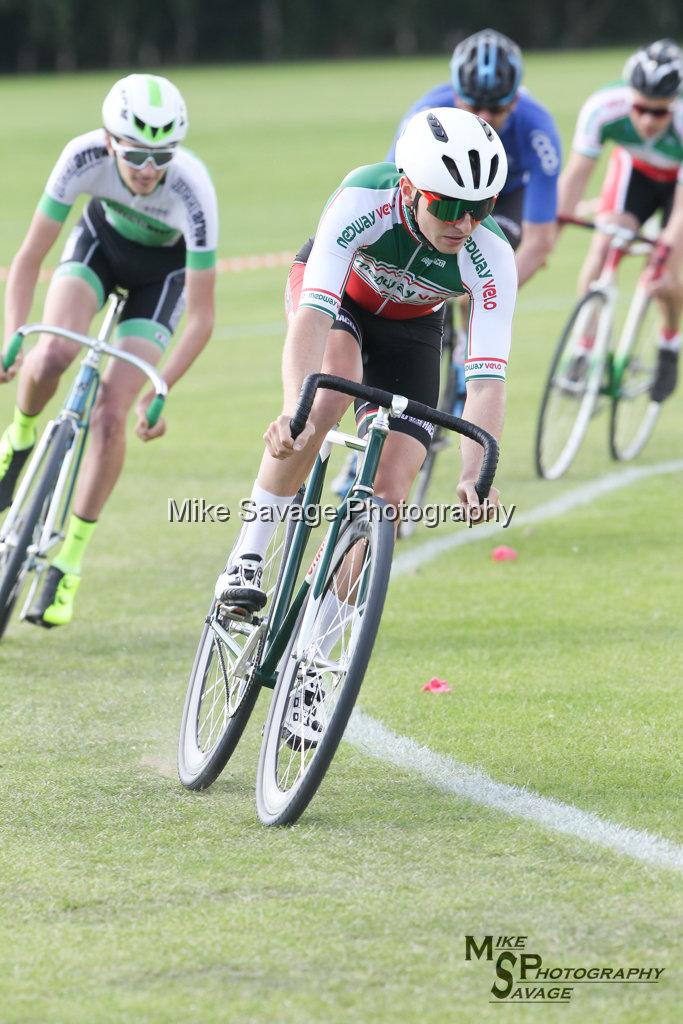 20170806-1653.jpg - Medway Velo Grass Track Event 06-Aug-2017.