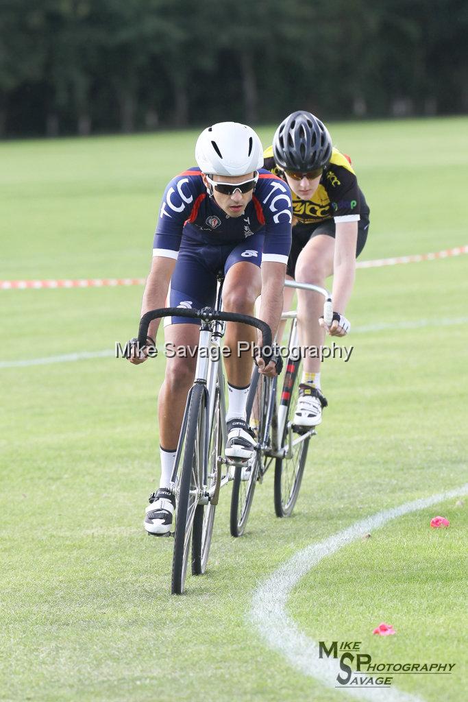 20170806-1665.jpg - Medway Velo Grass Track Event 06-Aug-2017.