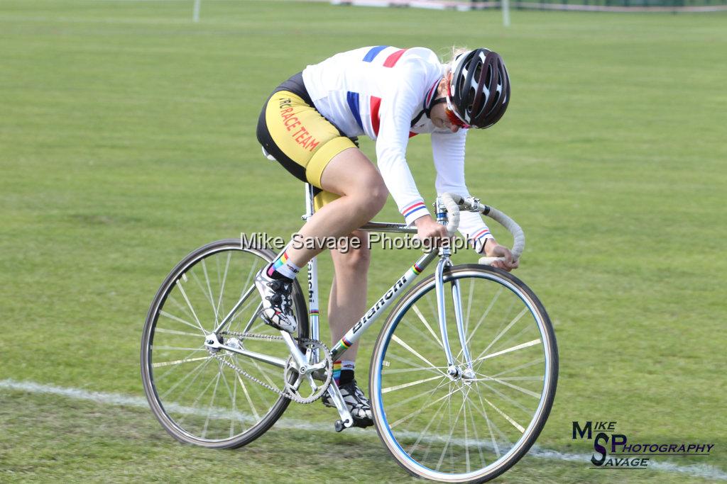 20170806-1689.jpg - Medway Velo Grass Track Event 06-Aug-2017.