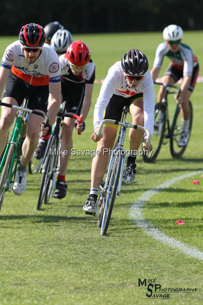20170806-1824.jpg - Medway Velo Grass Track Event 06-Aug-2017.
