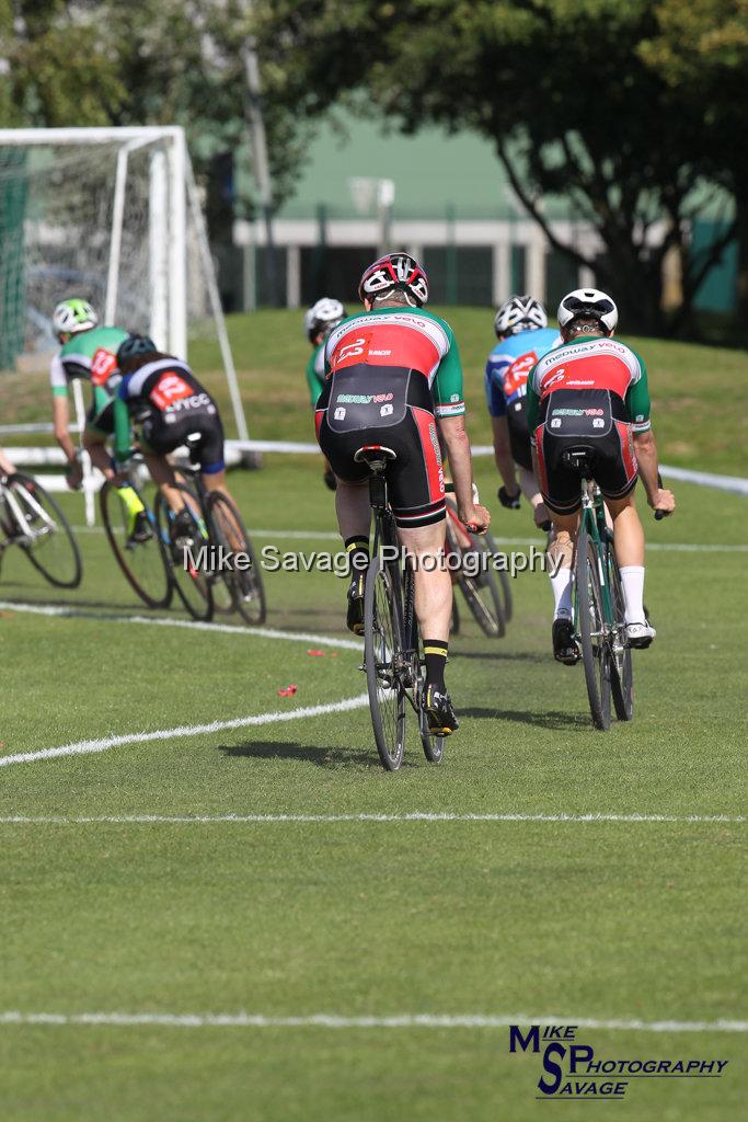 20170806-1834.jpg - Medway Velo Grass Track Event 06-Aug-2017.