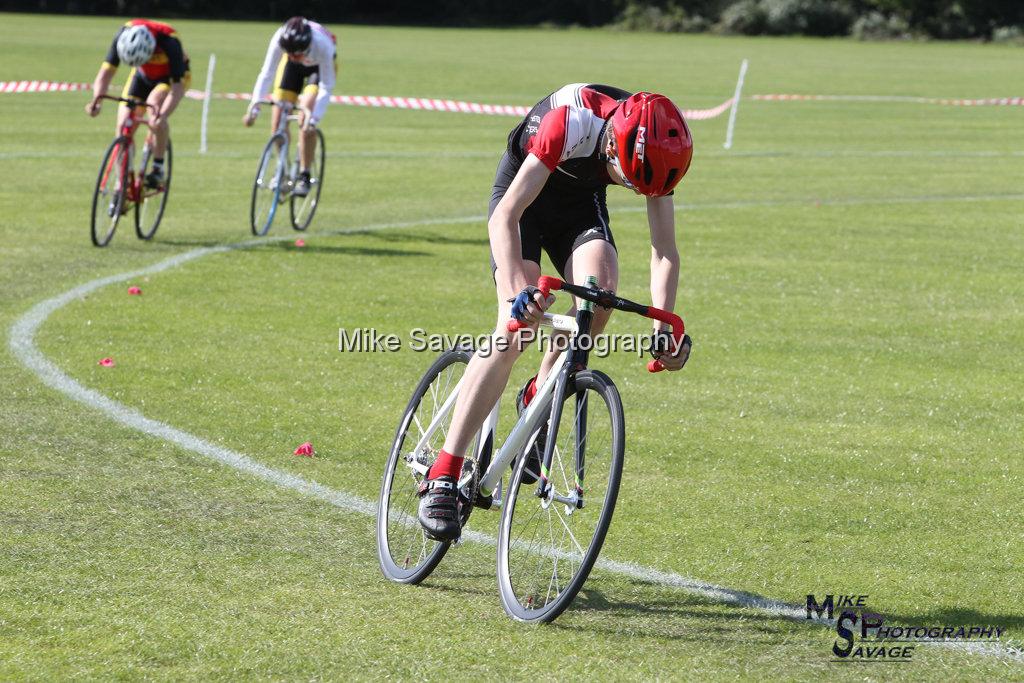 20170806-1848.jpg - Medway Velo Grass Track Event 06-Aug-2017.