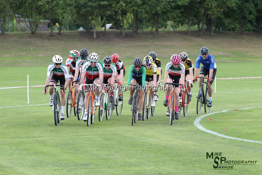 20170806-0233.jpg - Medway Velo Grass Track Event 06-Aug-2017.