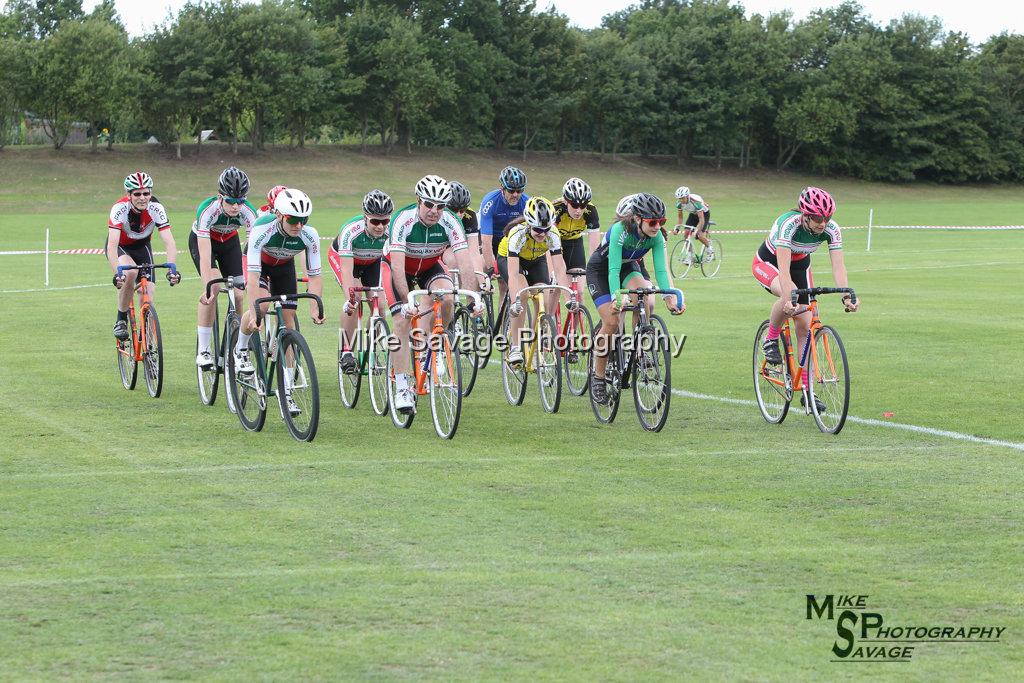 20170806-0241.jpg - Medway Velo Grass Track Event 06-Aug-2017.