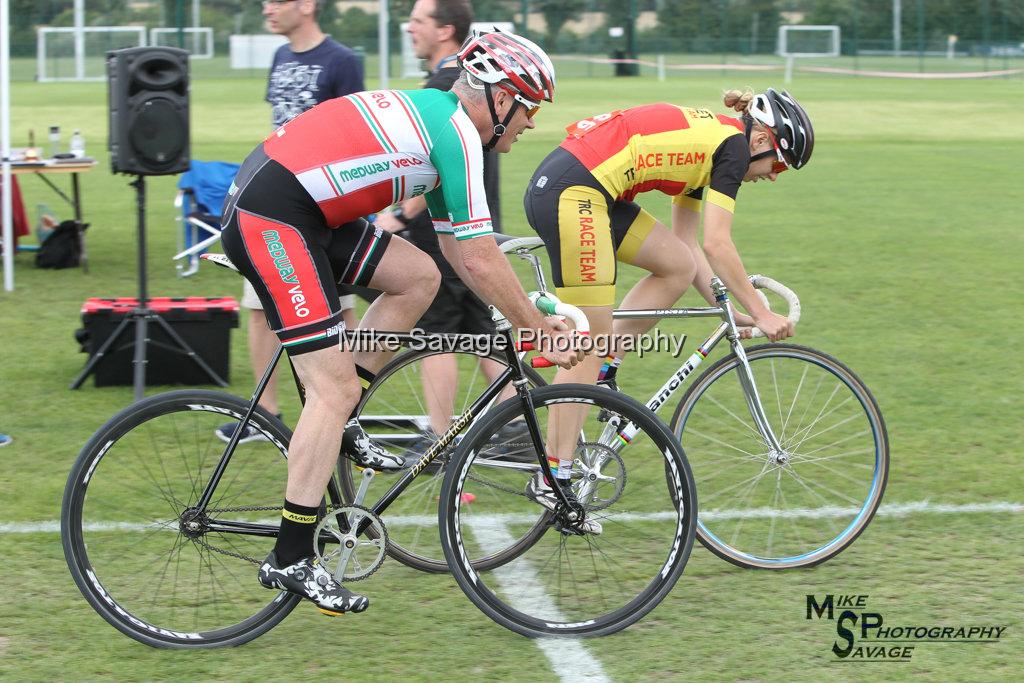 20170806-0262.jpg - Medway Velo Grass Track Event 06-Aug-2017.