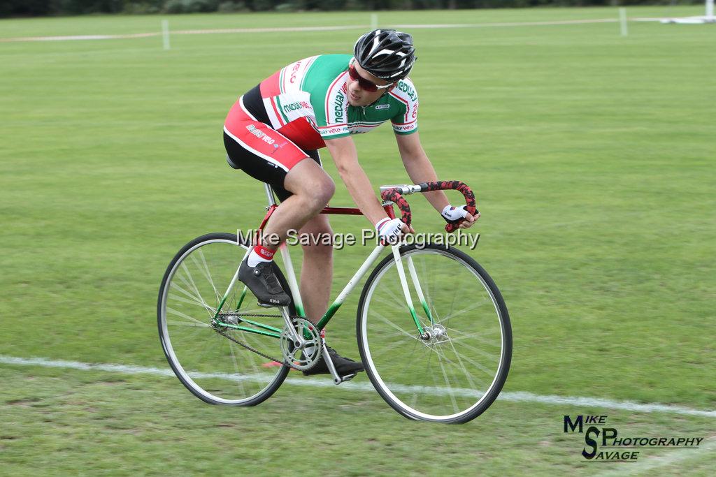 20170806-0371.jpg - Medway Velo Grass Track Event 06-Aug-2017.