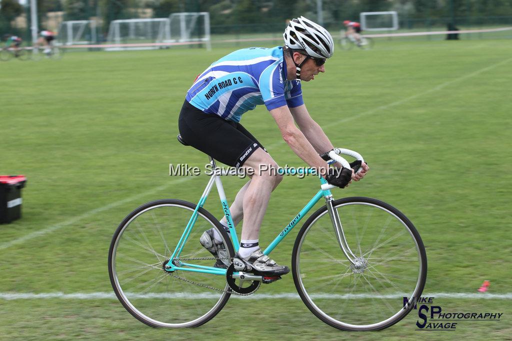 20170806-0387.jpg - Medway Velo Grass Track Event 06-Aug-2017.