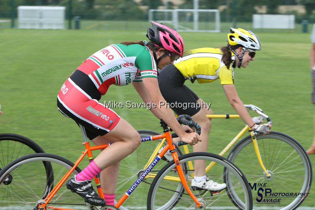 20170806-0416.jpg - Medway Velo Grass Track Event 06-Aug-2017.