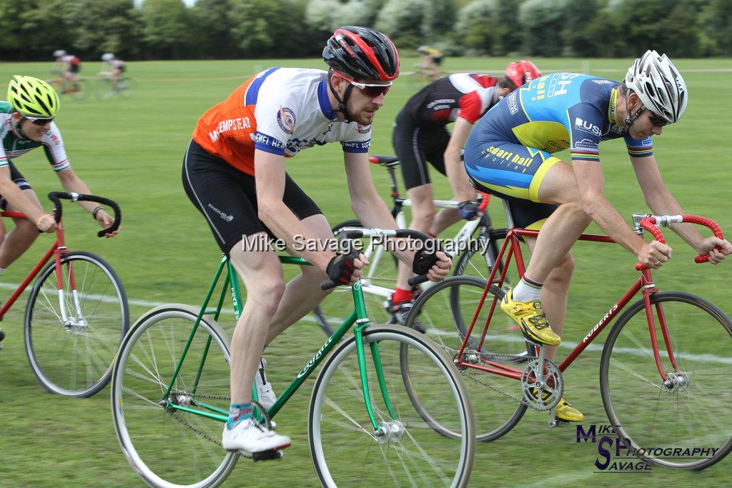 20170806-0422.jpg - Medway Velo Grass Track Event 06-Aug-2017.