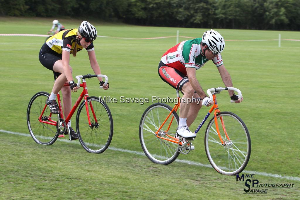 20170806-0463.jpg - Medway Velo Grass Track Event 06-Aug-2017.