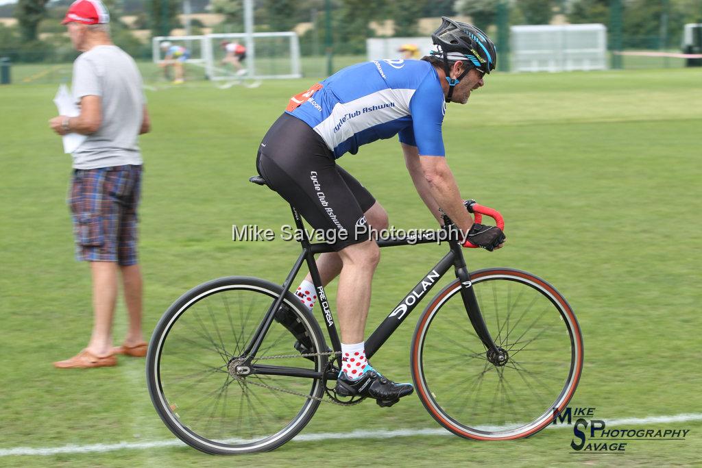 20170806-0496.jpg - Medway Velo Grass Track Event 06-Aug-2017.