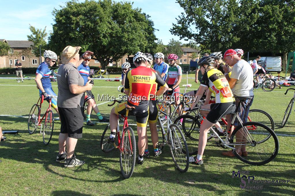 20170806-2980.jpg - Medway Velo Grass Track Event 06-Aug-2017.
