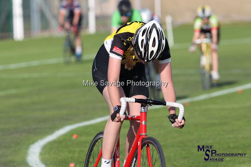 20170806-3245.jpg - Medway Velo Grass Track Event 06-Aug-2017.