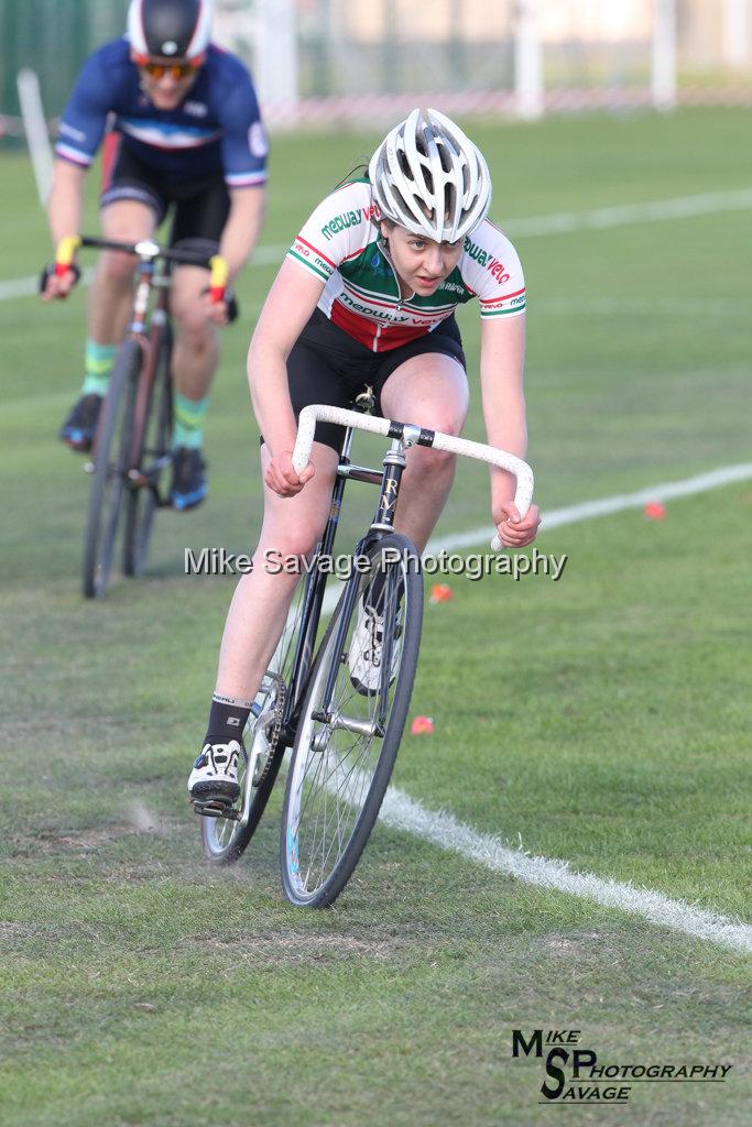 20170806-3266.jpg - Medway Velo Grass Track Event 06-Aug-2017.