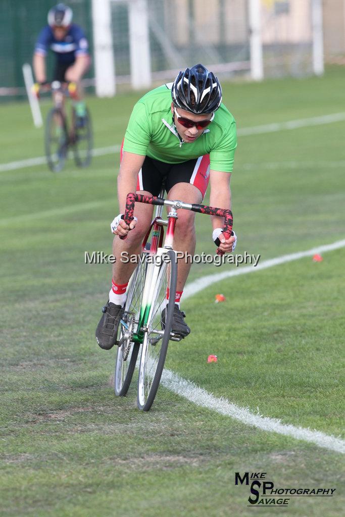 20170806-3300.jpg - Medway Velo Grass Track Event 06-Aug-2017.