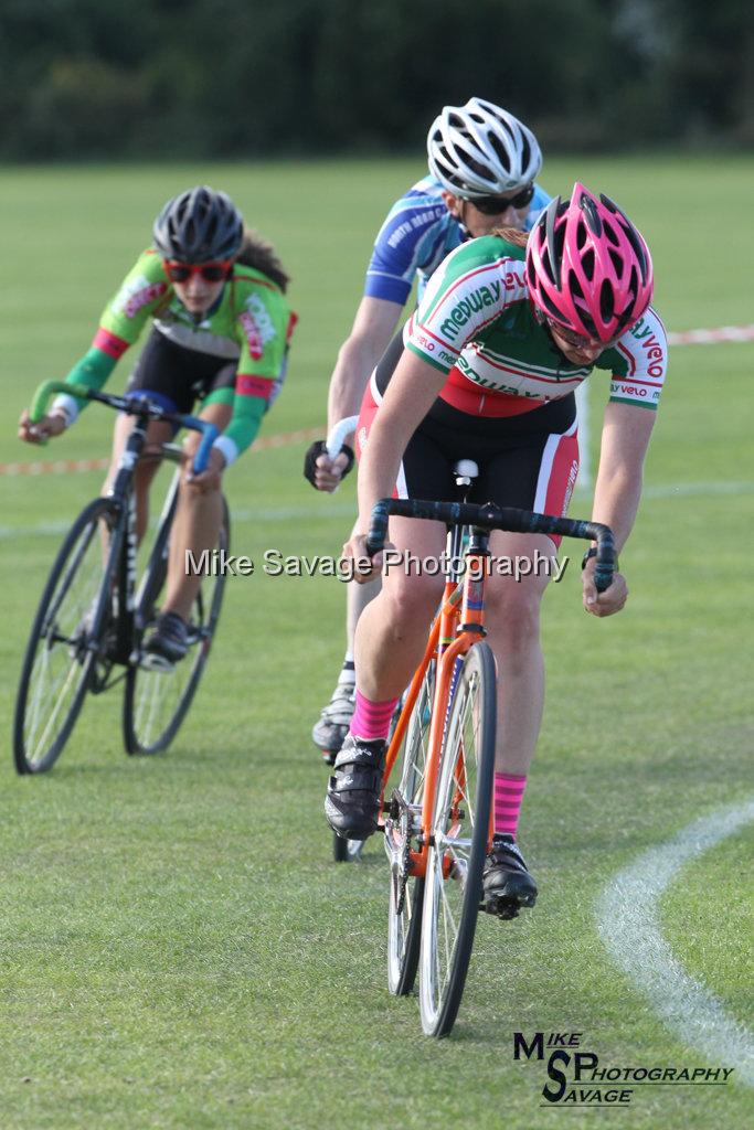 20170806-3388.jpg - Medway Velo Grass Track Event 06-Aug-2017.