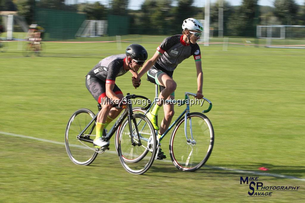 20170806-3500.jpg - Medway Velo Grass Track Event 06-Aug-2017.