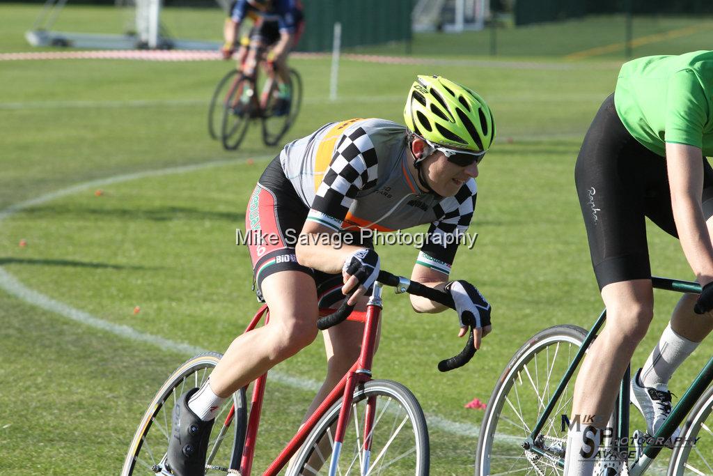 20170806-3617.jpg - Medway Velo Grass Track Event 06-Aug-2017.