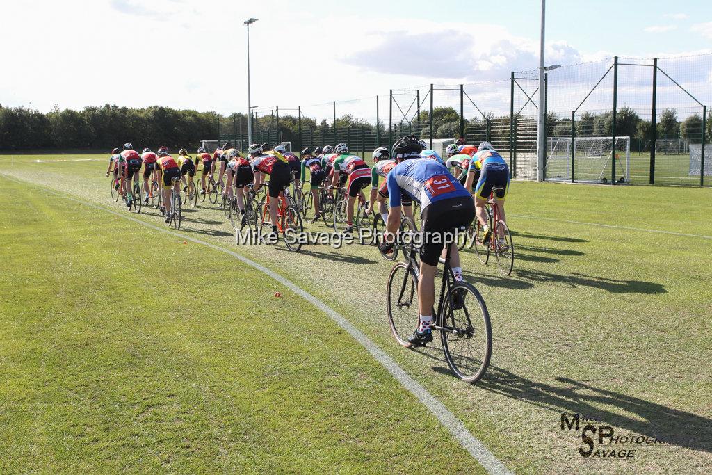 20170806-2317.jpg - Medway Velo Grass Track Event 06-Aug-2017.