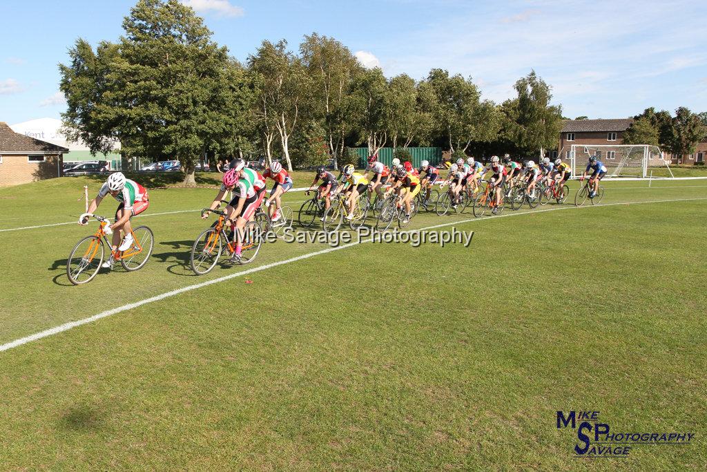20170806-2333.jpg - Medway Velo Grass Track Event 06-Aug-2017.