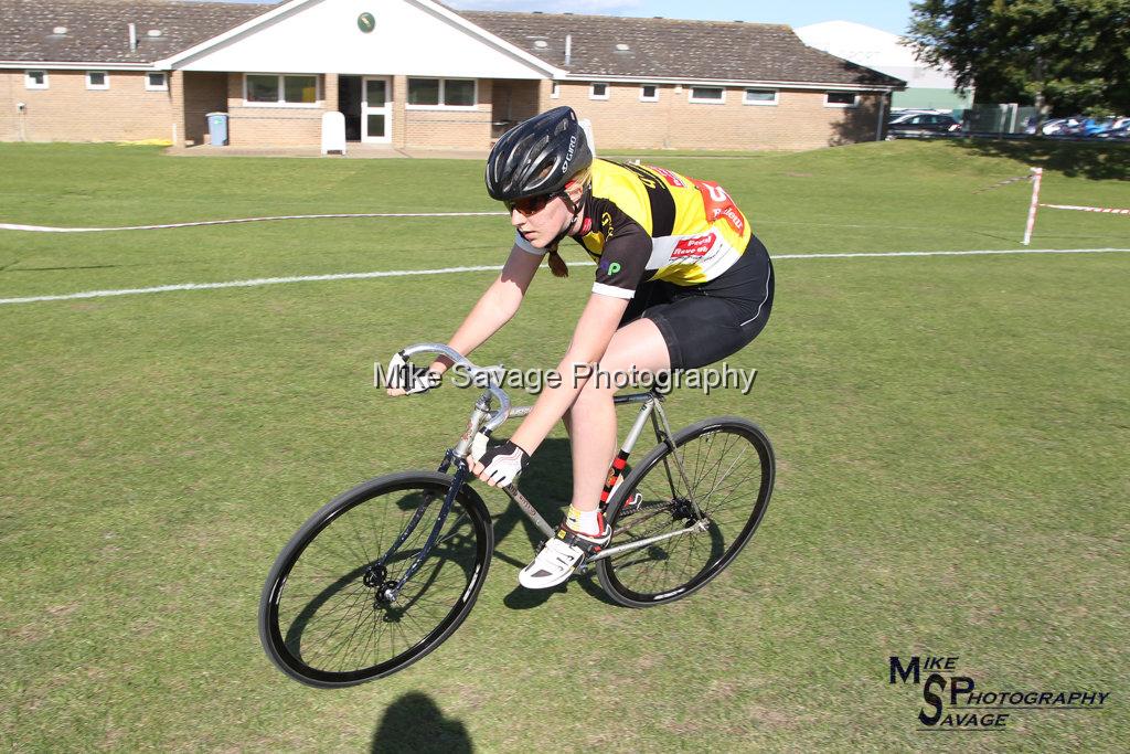 20170806-2375.jpg - Medway Velo Grass Track Event 06-Aug-2017.