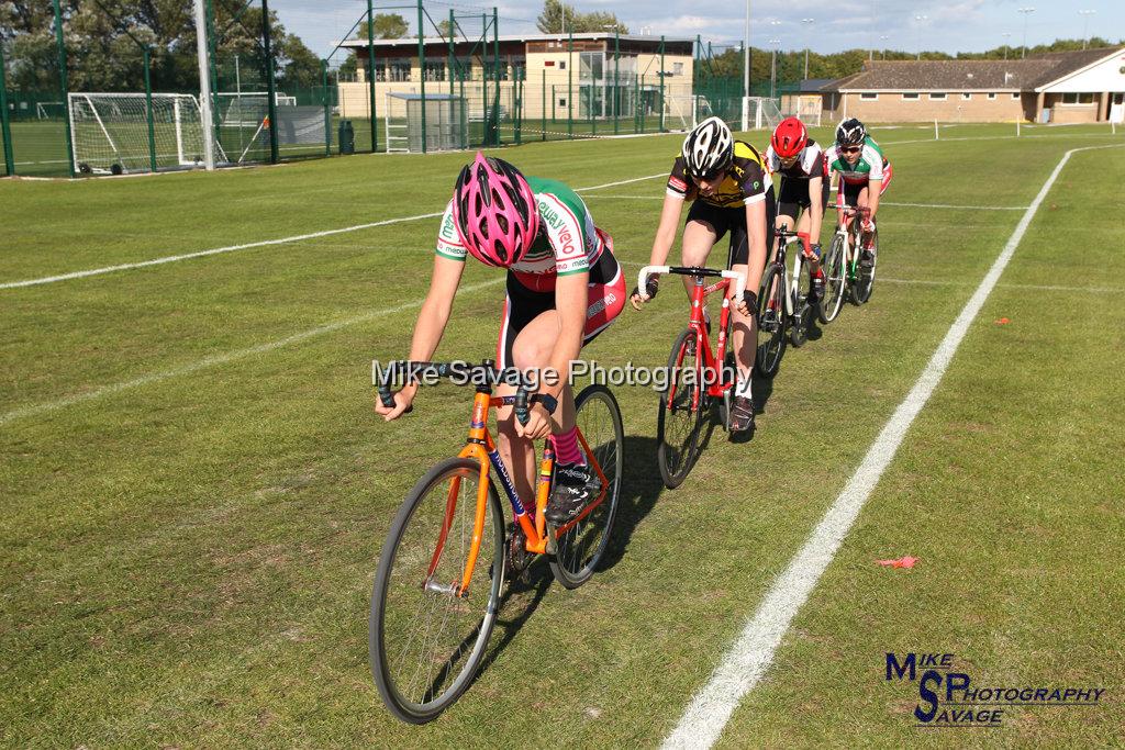 20170806-2463.jpg - Medway Velo Grass Track Event 06-Aug-2017.