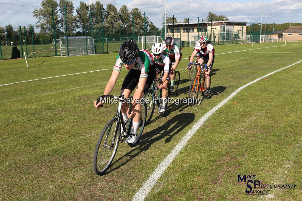 20170806-2522.jpg - Medway Velo Grass Track Event 06-Aug-2017.