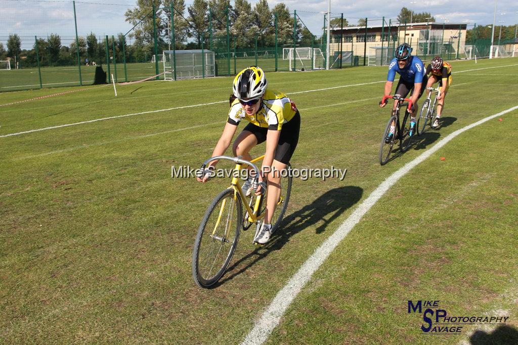 20170806-2535.jpg - Medway Velo Grass Track Event 06-Aug-2017.