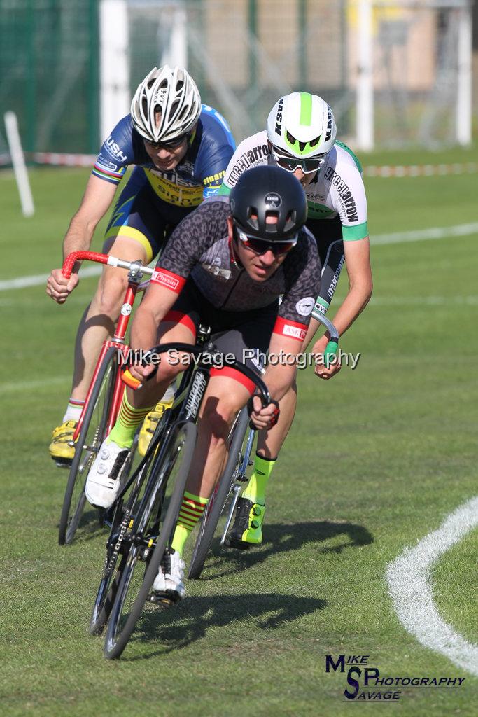 20170806-2585.jpg - Medway Velo Grass Track Event 06-Aug-2017.