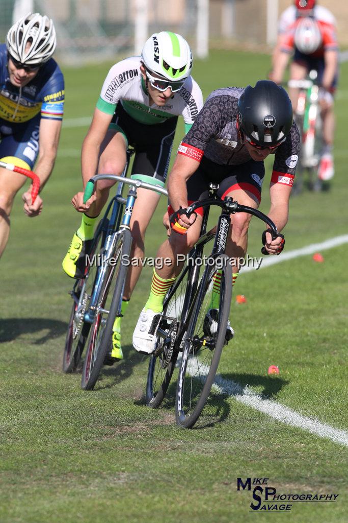 20170806-2618.jpg - Medway Velo Grass Track Event 06-Aug-2017.